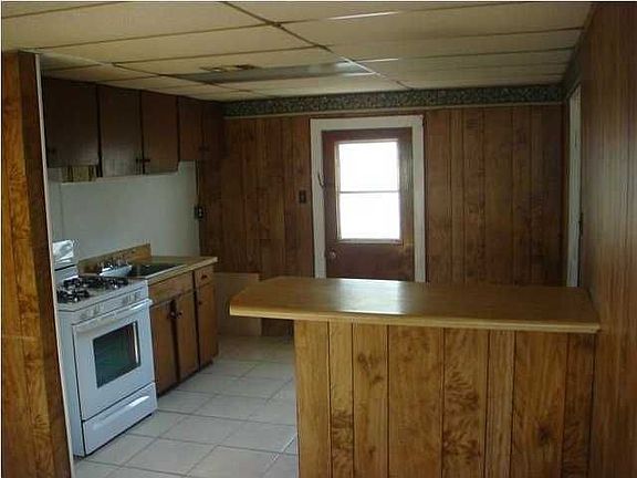 4th image of 32 Mississippi Cir
