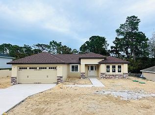 12043 Topaz St, Spring Hill, FL 34608