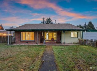 5533 School St, Raymond, WA 98577