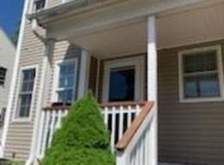 92 Wigwam Hill Dr, Worcester, MA 01605
