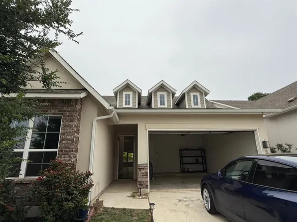 601 C Bar Ranch Trl #5, Cedar Park, TX 78613