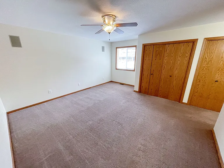 5441 Basin View Dr — Photo 21