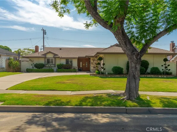 1016 El Mirador Dr, Fullerton, CA 92835