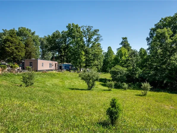 6900 S County Road 275, Paoli, IN 47454-9133