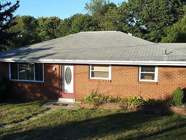 1st image of 181 Mahogany Ct
