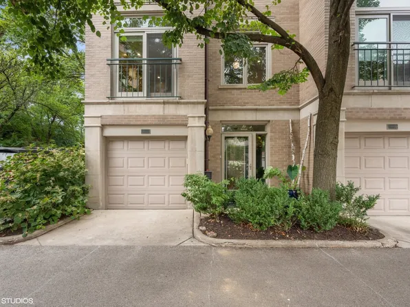 2727 N Janssen Ave, Chicago, IL 60614