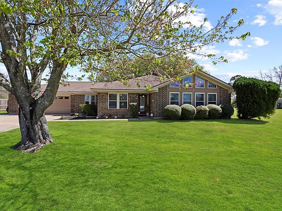 2nd image of 11546 Davidson Rd