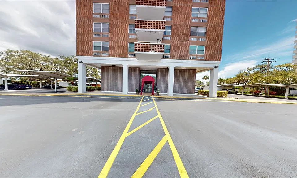 4015 Bayshore Blvd #6D