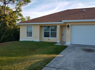 977-979 Graystone Ave, Lehigh Acres, FL 33974