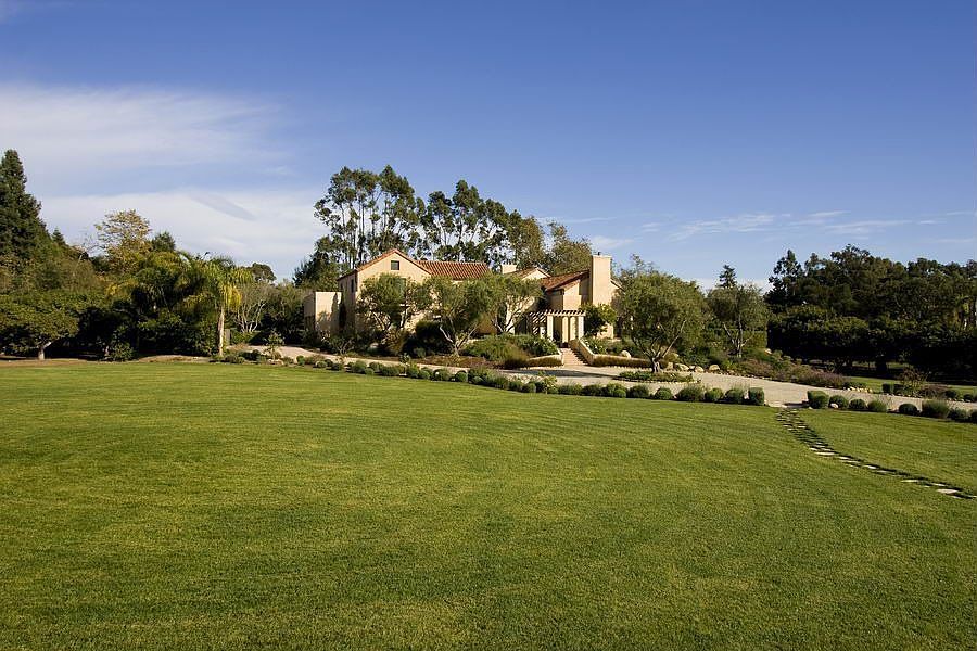1st image of 188 Tiburon Bay Ln