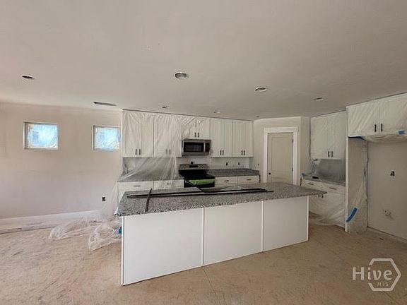 5th image of 36 Creek Stone Drive #3