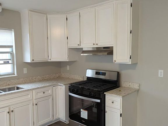 4th image of 4014 W Brighton Ave