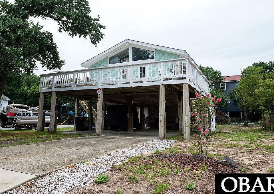 1st image of 706 W 3rd St Lot 18