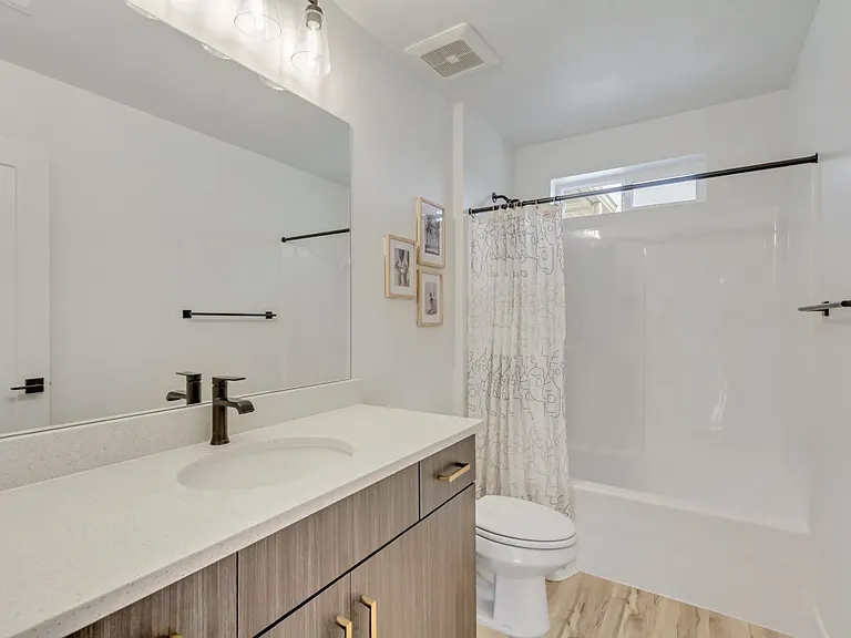 1457 W Russo Dr — Photo 23