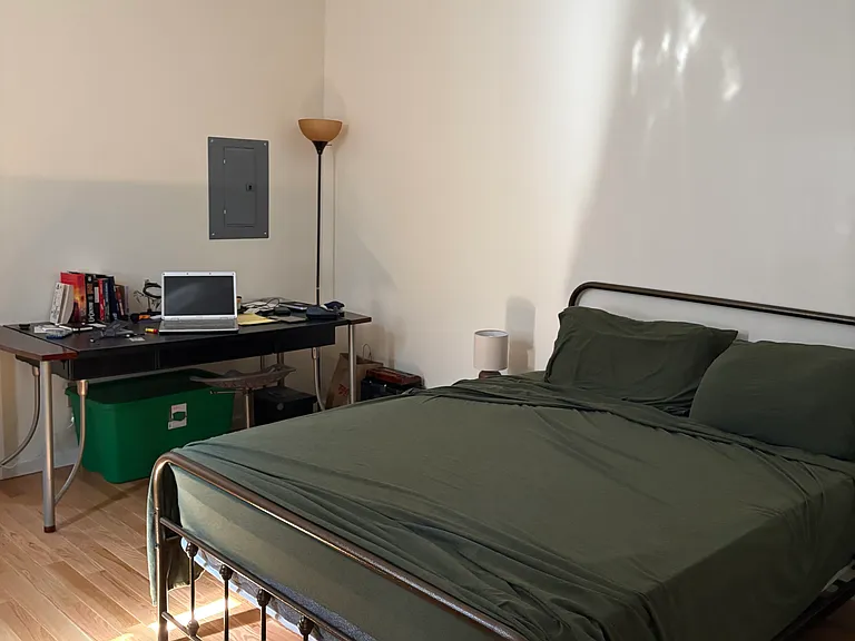 250 Washington St #5 — Photo 21
