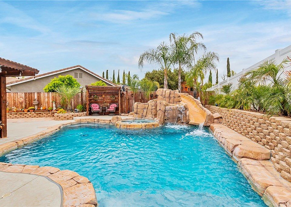 1st image of 25451 Pistache Ct
