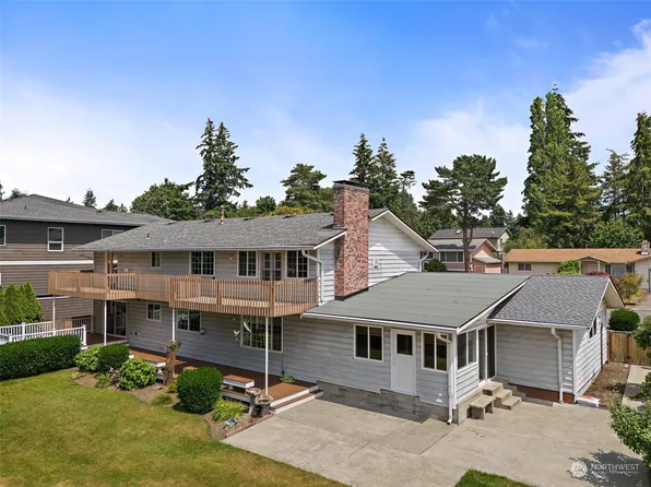 2425 Monterey Avenue NE, Renton, WA 98056