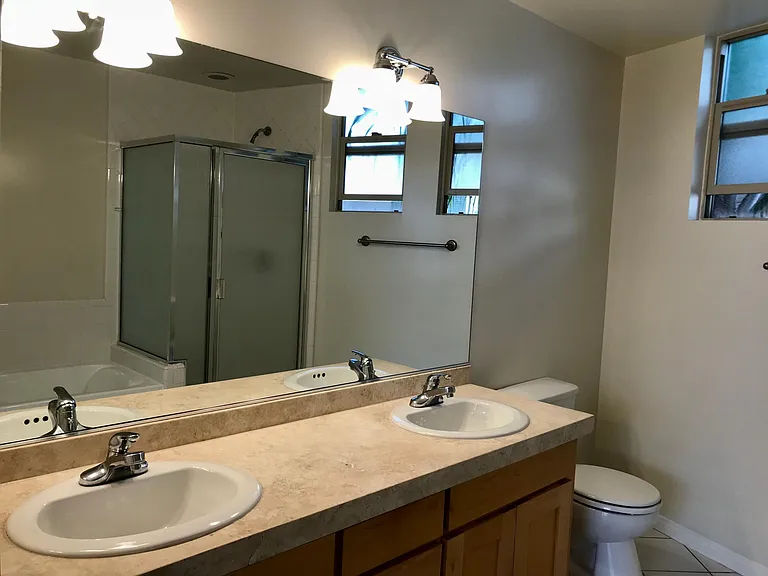 His and her master bath