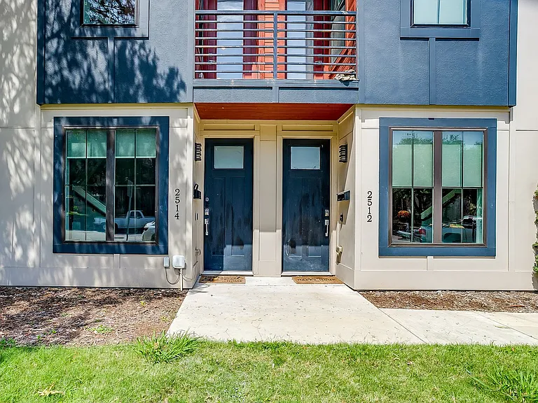 2822 Addison Park Ln #2822-2028 — Photo 1