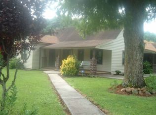 610 Slack Rd, Athens, TN 37303