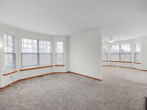 5th image of 5695 Emerald Lakes Dr