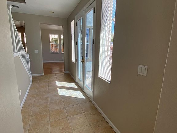 3rd image of 1745 Birchwood Ln