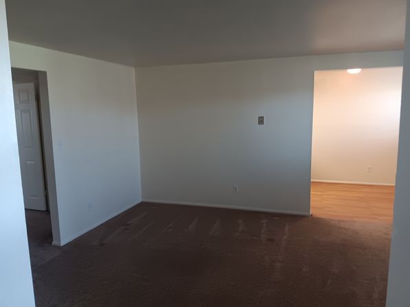 1637 N Avalon Dr #4