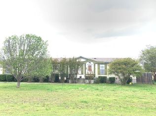 230 Robin Ridge Dr, Waxahachie, TX 75165