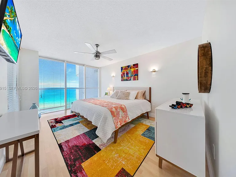 6301 Collins Ave #1708 — Photo 2