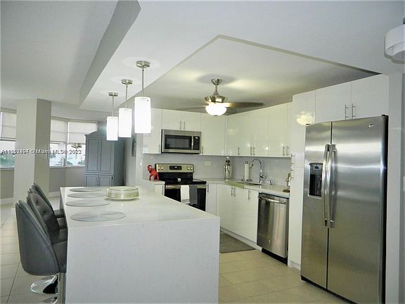 4th image of 7135 Collins Ave APT 535