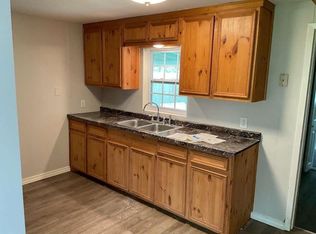 220 3rd St, Brazoria, TX 77422