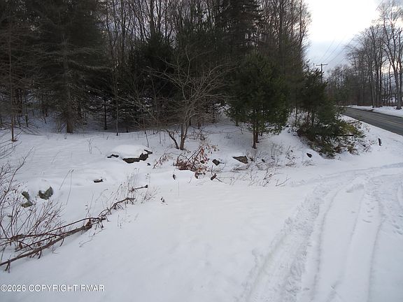 5th image of 2017 Locust Ridge Rd