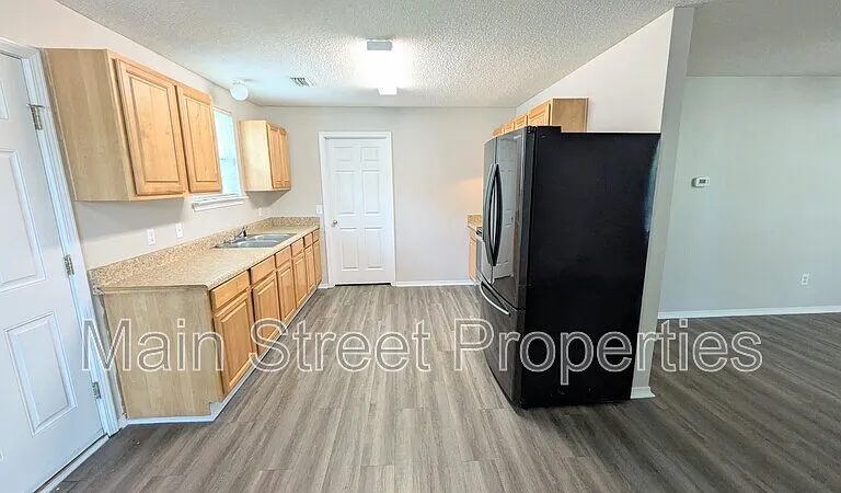 8660 Figland Ave — Photo 10