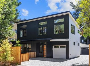 2311 N 135th St, Seattle, WA
