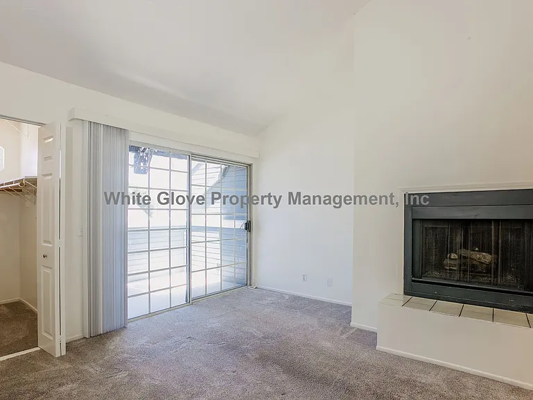 205 S Redwood Ave #33 — Photo 7
