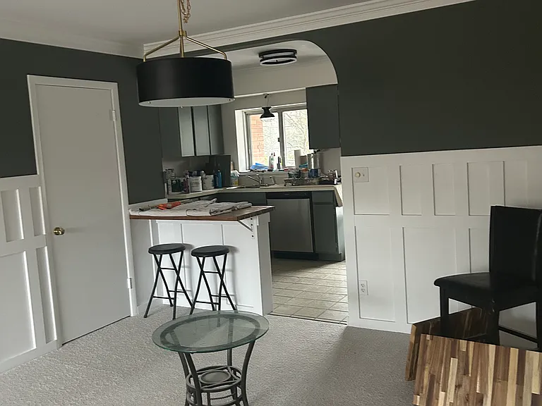 2415 Six East Ave #6 — Photo 5