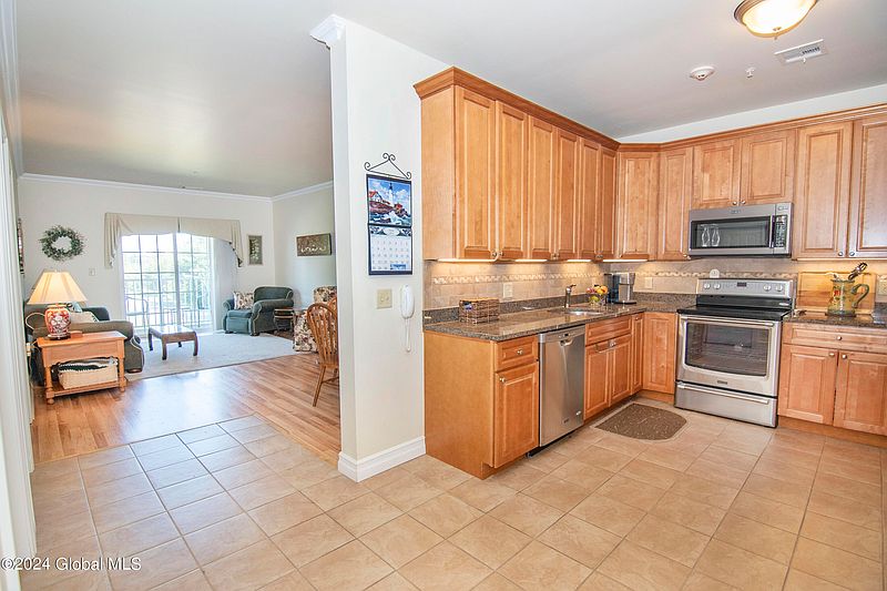4th image of 8 Wall Street APT 223