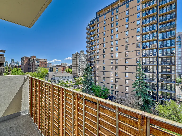 738 14th Ave SW #4C — Photo 11