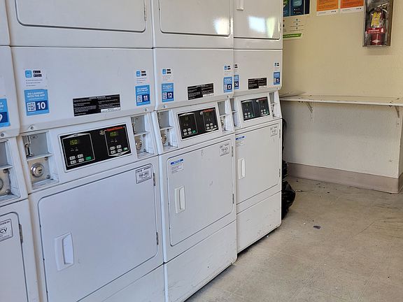 2nd image of 1555 Broadway Unit 10