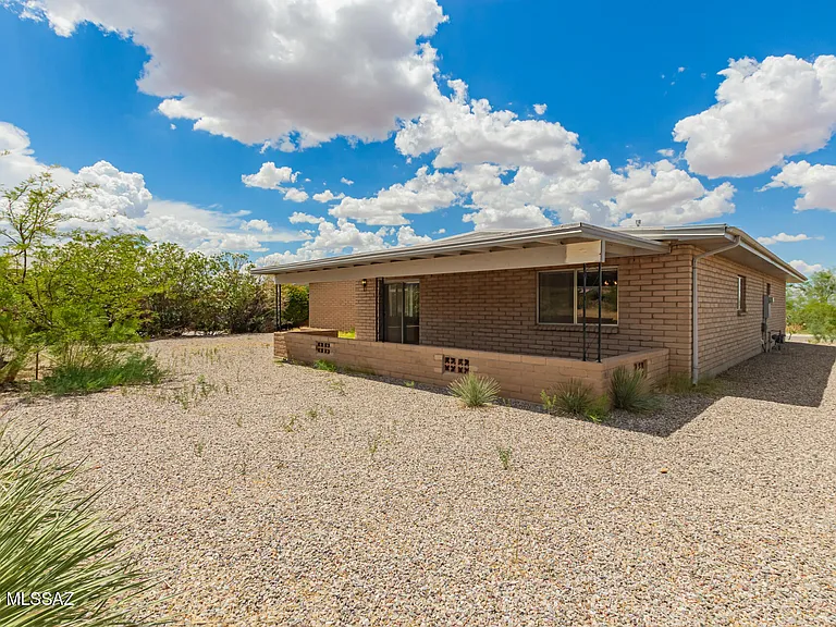 16381 S Observatory Pl — Photo 22