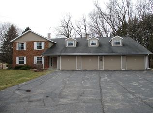 2546 Cross Creek Dr APT D, Sheboygan, WI 53081