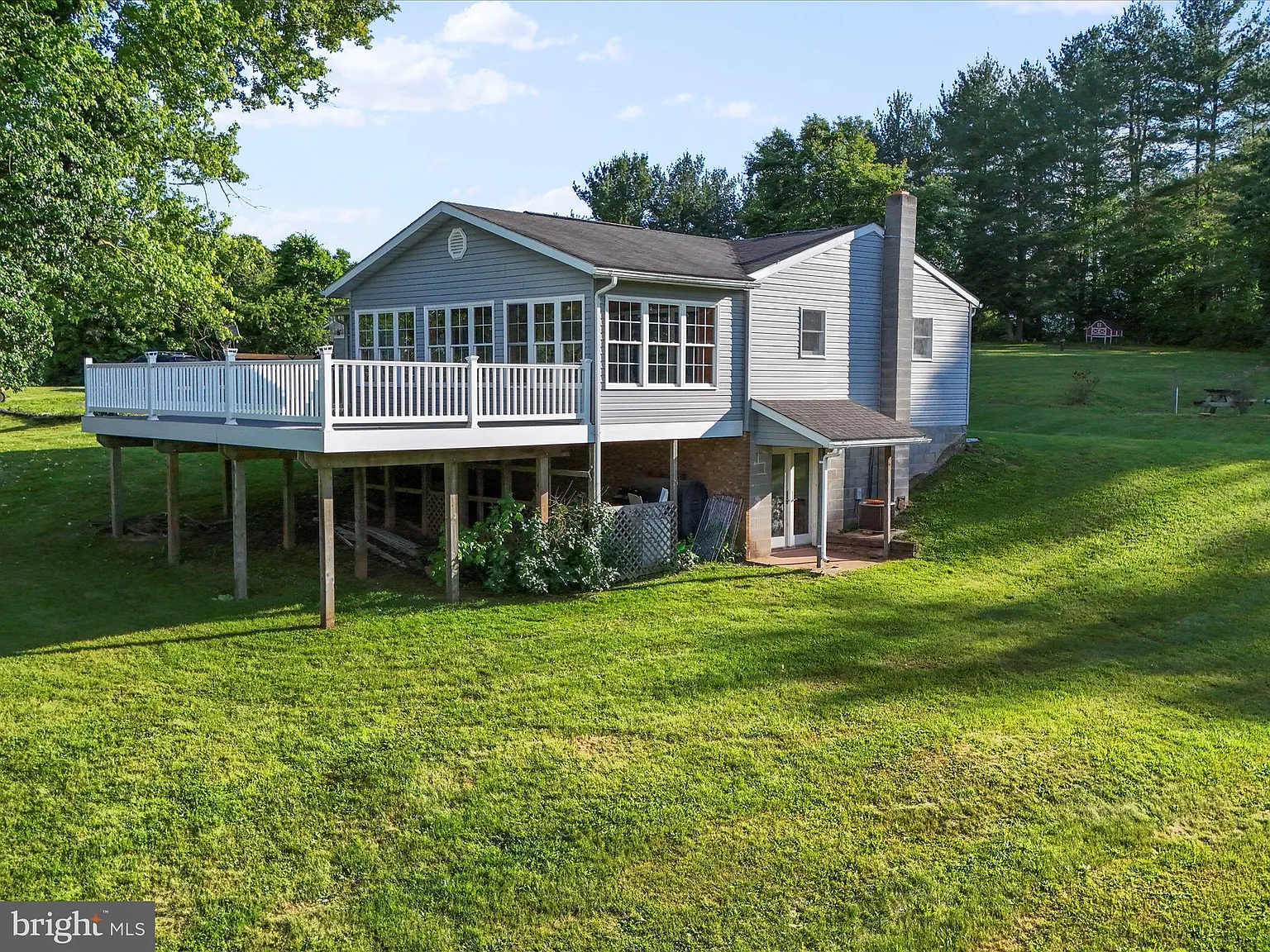 14724 White Oak Rdg photo 1