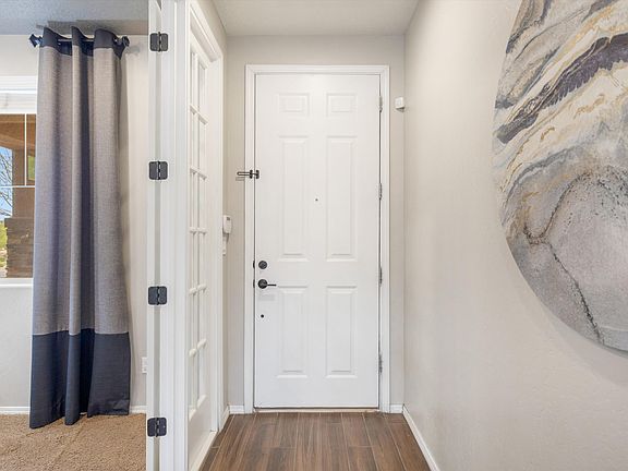 3rd image of 3411 Llano Vista Loop NE
