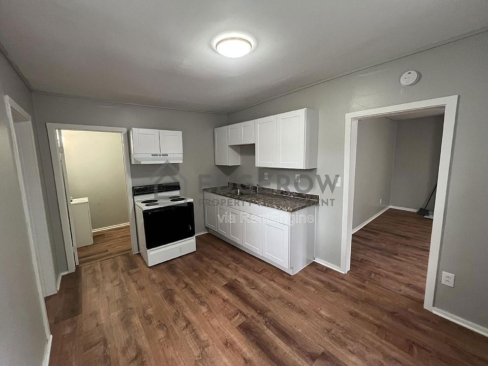 1st image of 298 McLaughlin Ave APT B