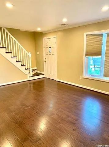 23 Ginny Ln — Photo 4