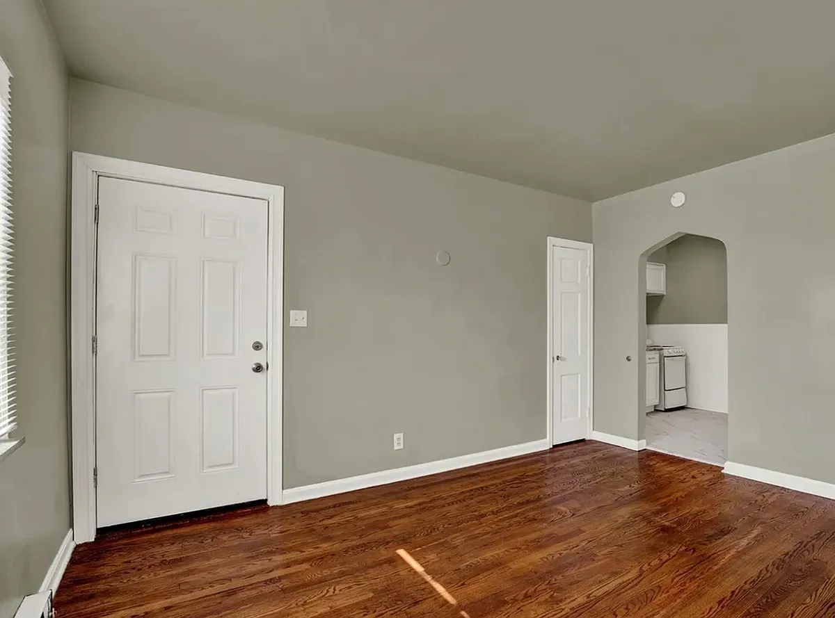 Building Photo - 1226 Franklin Ave #1