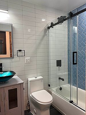 3rd image of 213 Saint Anns Ave #401