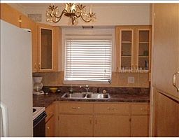 5th image of 3219 W North B St
