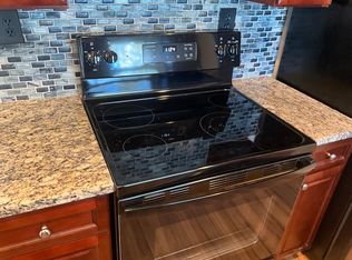 8525 120th St, Seminole, FL 33772