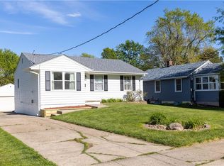 3507 49th St, Des Moines, IA 50310